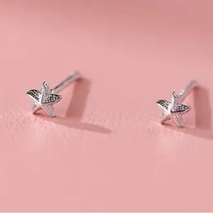 925 Sterling Silver Starfish Minimalistic Earrings